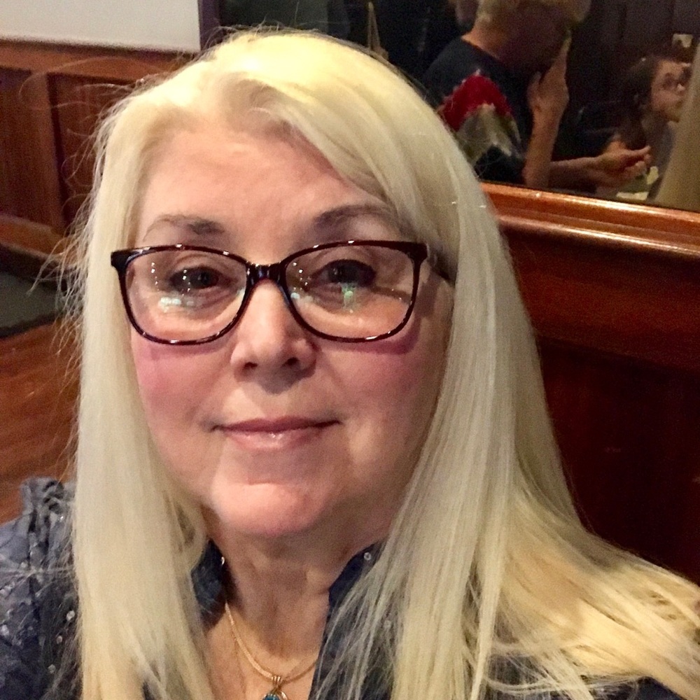 Meet your Posher, Veronica